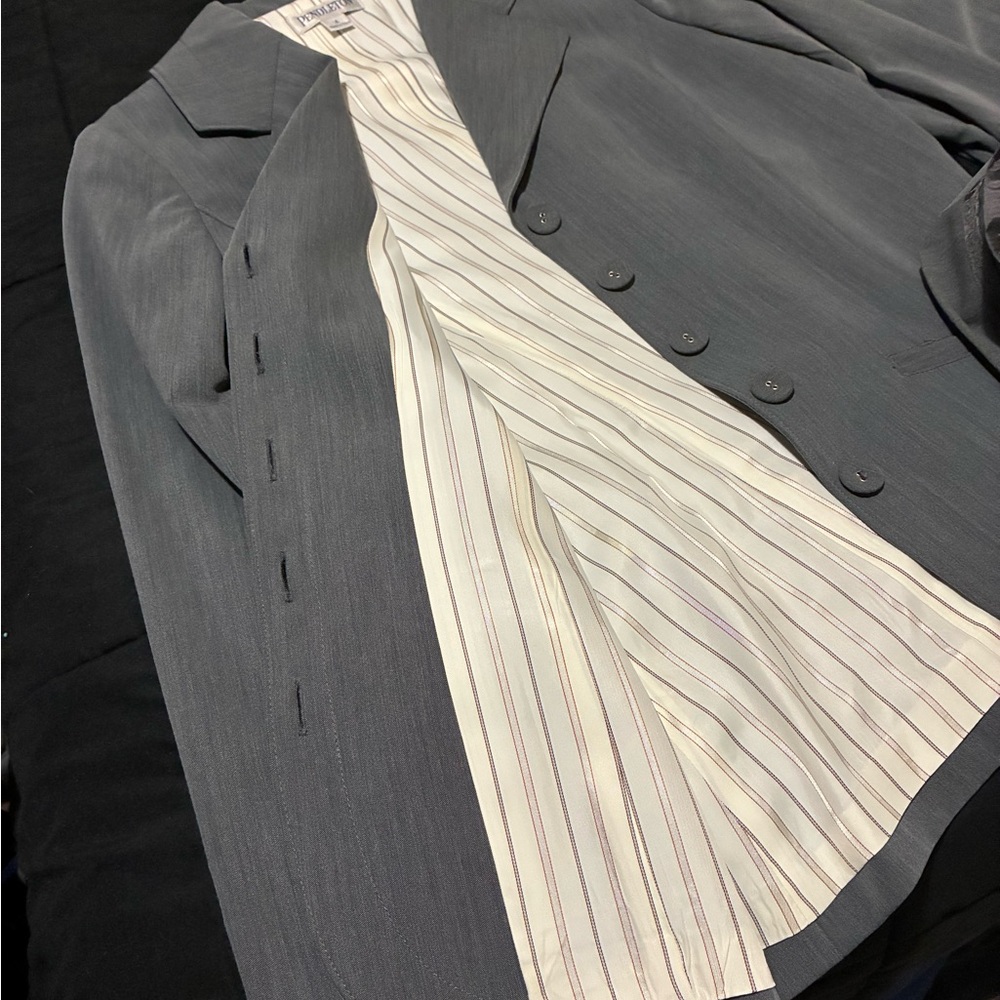 Pendleton LADIES 4 pc suit. Blazer, slacks, skirt & shift size 4. NOT MENS